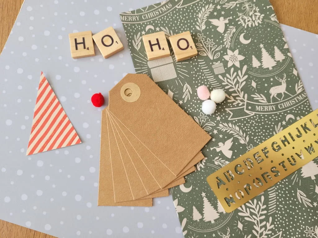 Fabrication de cartes et étiquettes de Noël